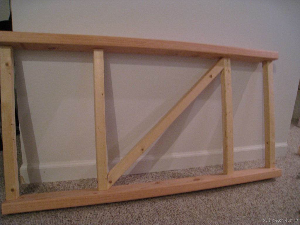 [loveseat_seatframe_athomewithh%255B3%255D.jpg]