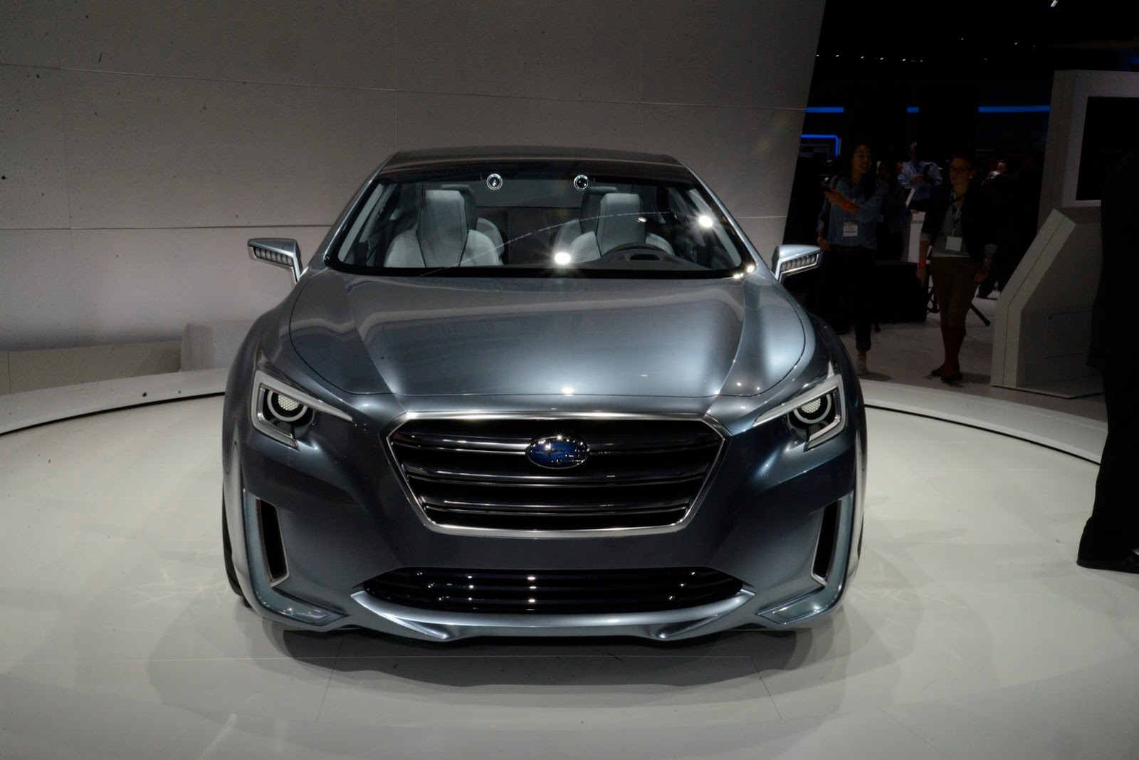 [Subaru-Legacy-Concept-12%255B2%255D.jpg]