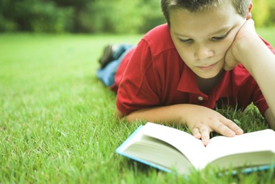 a-kid-reading a-kid-reading