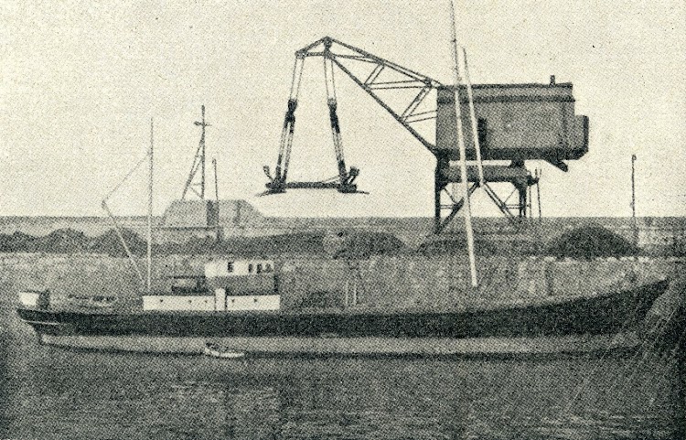 Vista del buque. Puerto y fecha desconocidos. Seguramente Liverpool. Año 1921. De la revista Iberica.jpg