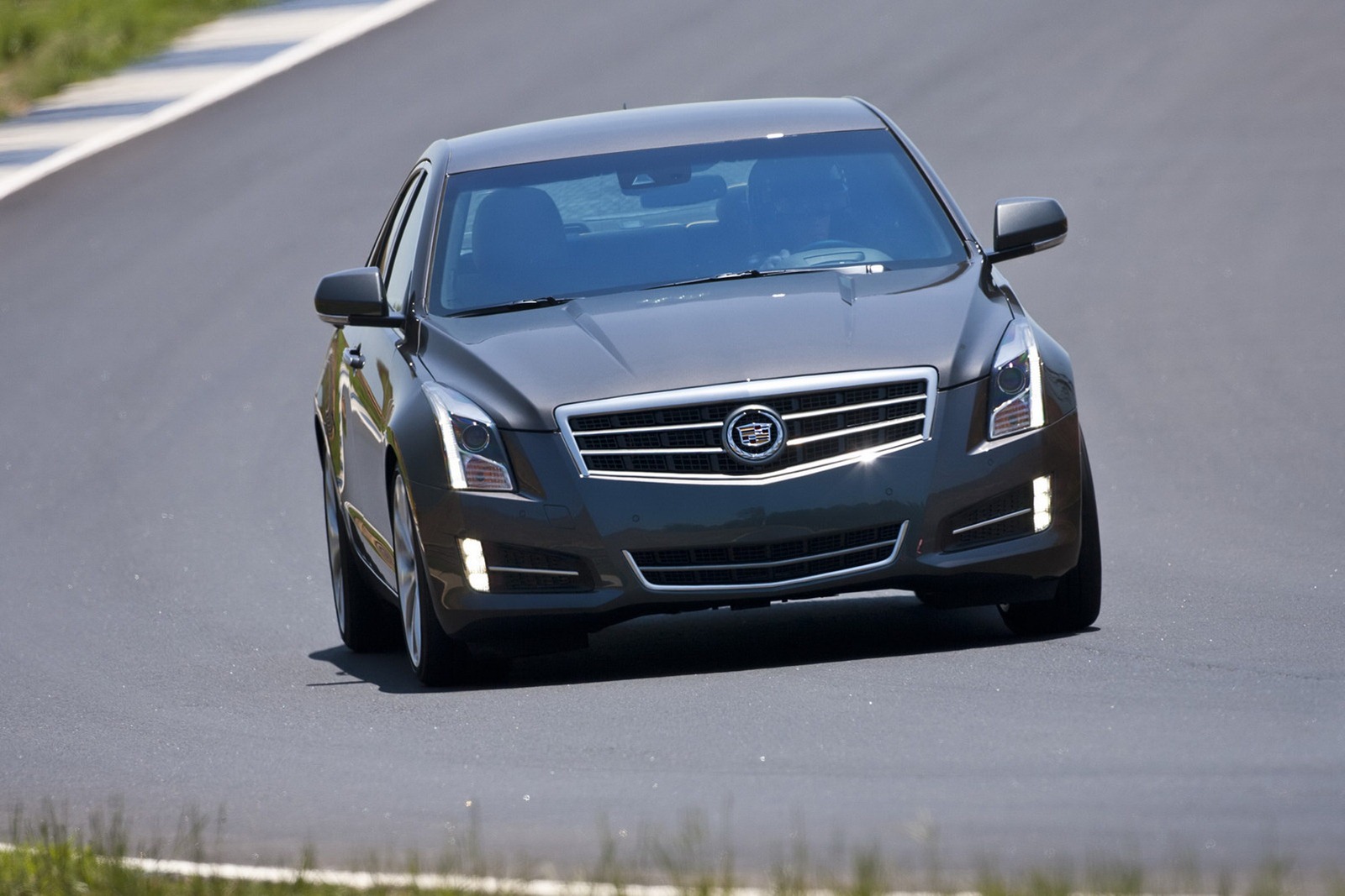 [2013-Cadillac-ATS-68%255B2%255D.jpg]