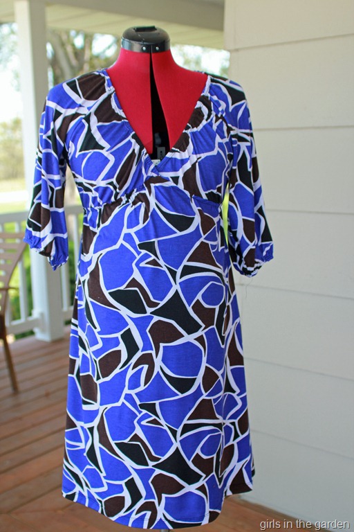 [MN1006%2520dress%2520-%2520girls%2520in%2520the%2520garden%2520blog%255B8%255D.jpg]