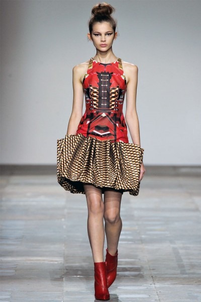 [mary_katrantzou17-400x600%255B4%255D.jpg]
