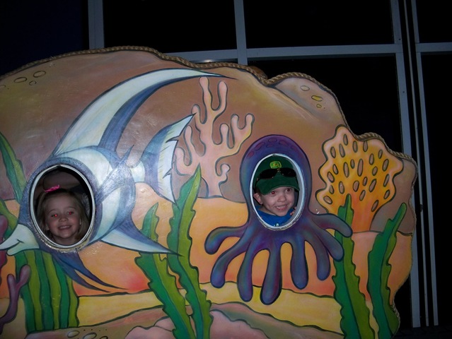 [christmas2010June20115072.jpg]