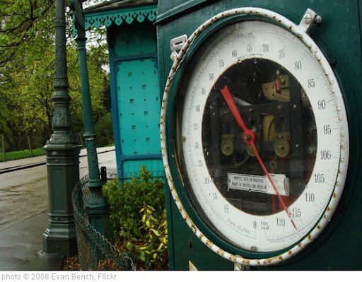 'park scales' photo (c) 2008, Evan Bench - license: http://creativecommons.org/licenses/by/2.0/