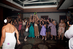 Fotos do evento Casamento Paula e Rodrigo. Foto numero 68 do estudio L&D Producoes, do Rio de Janeiro, RJ. Andressa Lima e equipe fazem fotos de casamento (fotografias de casamentos), fotos de making-of (making of de noiva), fotos de eventos sociais, fotos de casal (ensaios fotograficos de e-session), videos de casamento (filmagem de casamentos), videos de making-of e videos de eventos sociais. Fotojornalismo e videojornalismo no Rio de Janeiro, RJ. fotos casamento rio de janeiro fotografias casal rj foto eventos noiva ensaio fotografico galeria noivas fotografo evento casar retrato fotografía modelos casamentos fotografos aliança decoração site books