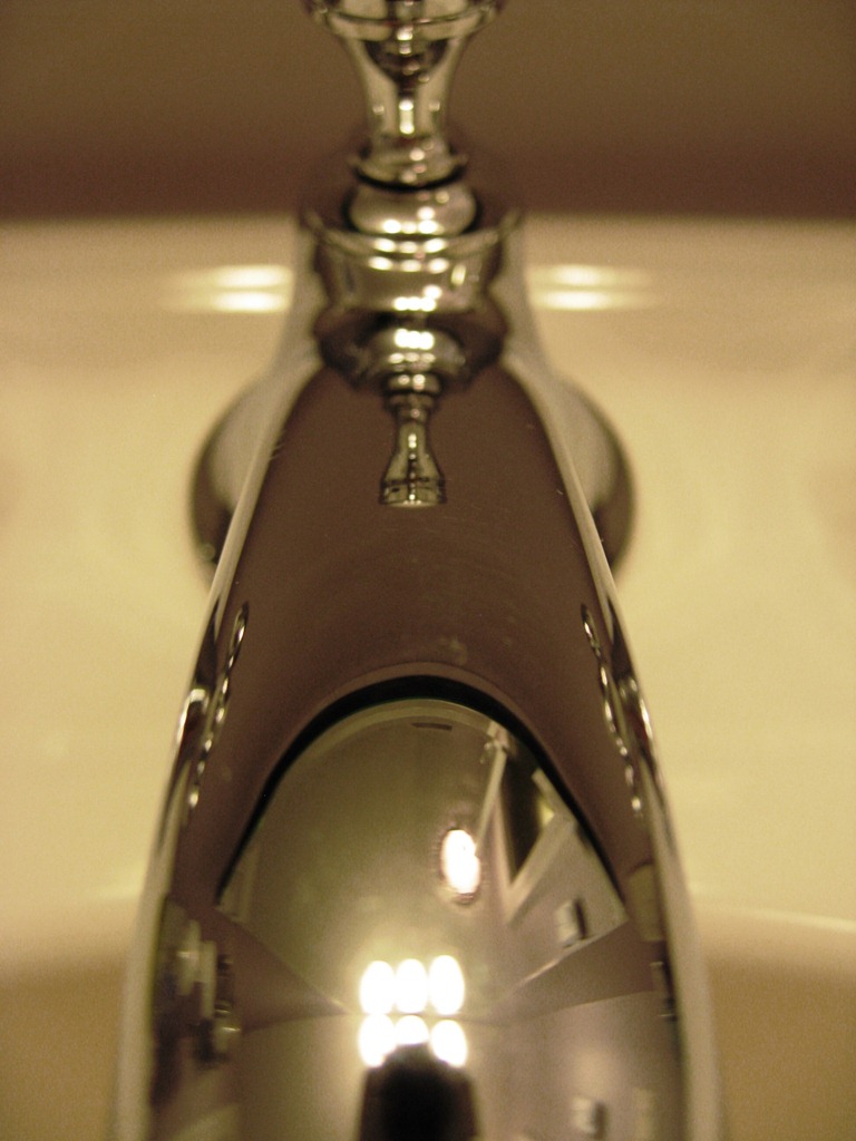 [sink-faucet-clean3.jpg]