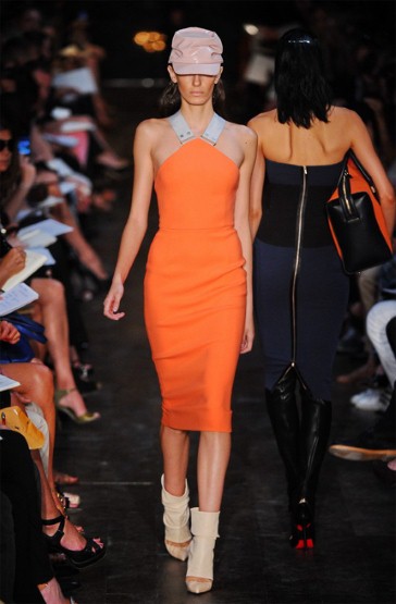 victoria-beckham_1995480a.jpg