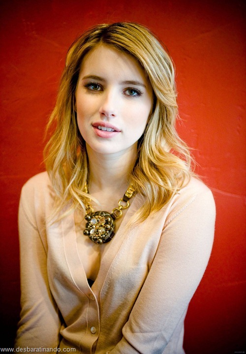 Emma Roberts linda sensual sexy sedutora desbaratinando (149)