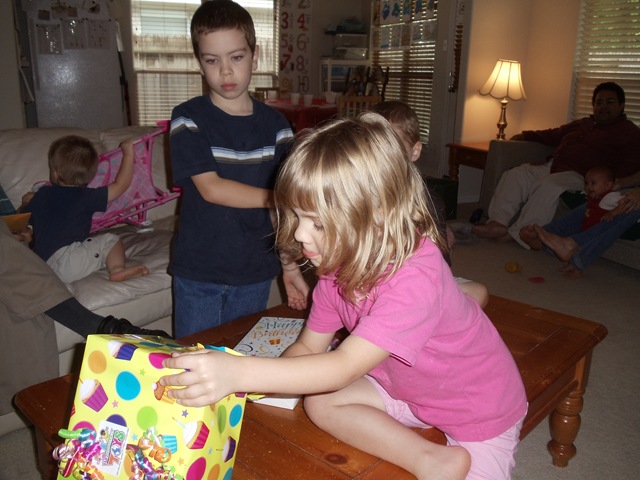 [20110917_BirthdayParty13%255B3%255D.jpg]