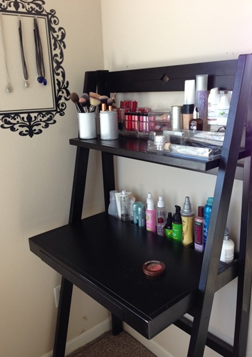 polish insomniac's beauty room - nail polish/makeup storage and organization