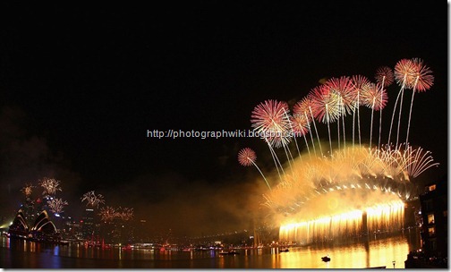 Thousands of people gathered to watch the impressive display as Australia welcomed in the New Year