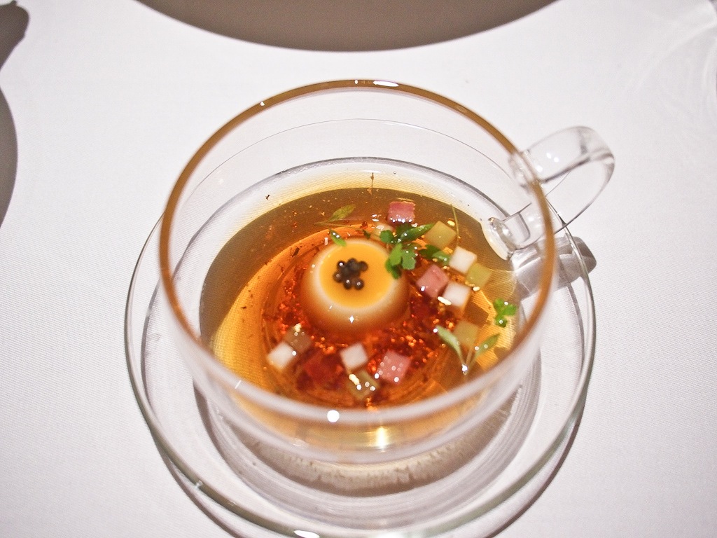 [P5246384-14.jpg]
