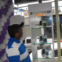  Acao_Queen_Celulares_01_10_2010