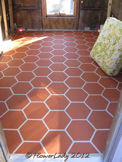 [01-08-caravan-floor%255B4%255D.jpg]