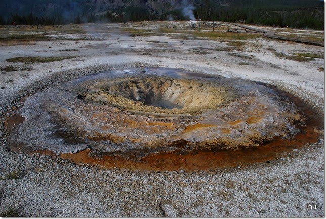 08-11-14 A Yellowstone National Park (207)