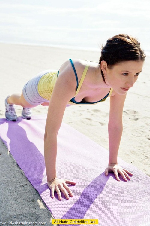 chyler leigh linda sensual sexy sedutora desbaratinando (55) chyler leigh linda sensual sexy sedutora desbaratinando (55)