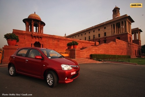 [Toyota_Etios_Liva_ext_522555085%255B2%255D.jpg]