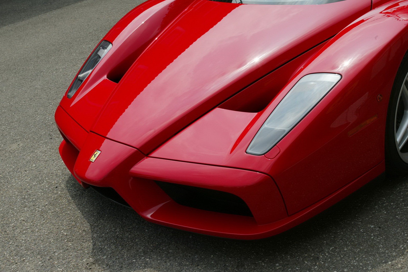 [Ferrari-Enzo-315.jpg]