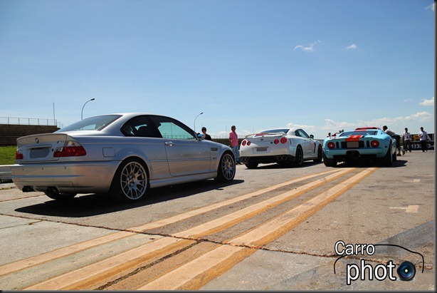 M3, GTR e GT com logo M3, GTR e GT com logo