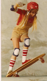 Riding a oak board and wearing all the right gear!