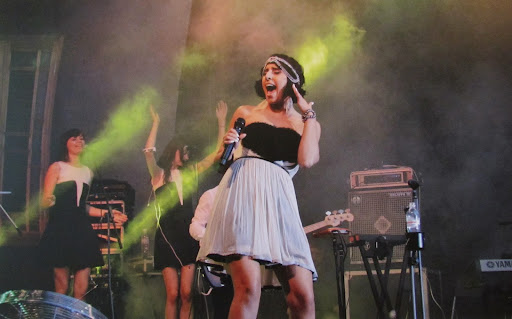 04 jenskiy ansambl.jpg