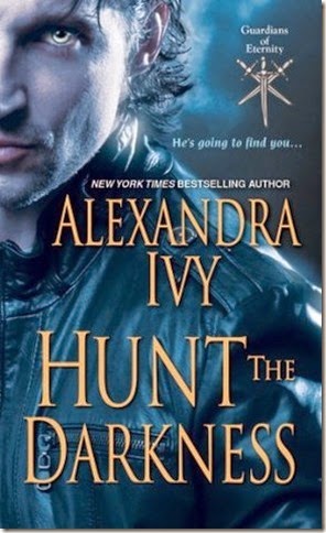 [Hunt-the-darkness-cover_thumb12.jpg]