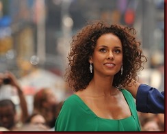 Alicia-Keys coiled hair Alicia-Keys coiled hair