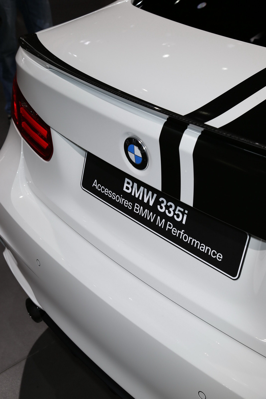 [BMW-335i-M-Performance-14%255B2%255D.jpg]