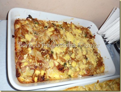 batatas gratinada com atum e cebola caramelizada batatas gratinada com atum e cebola caramelizada