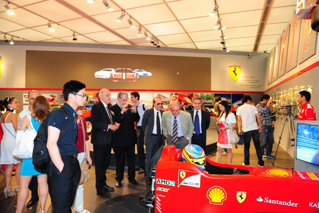 [Ferrari-2%255B2%255D.jpg]