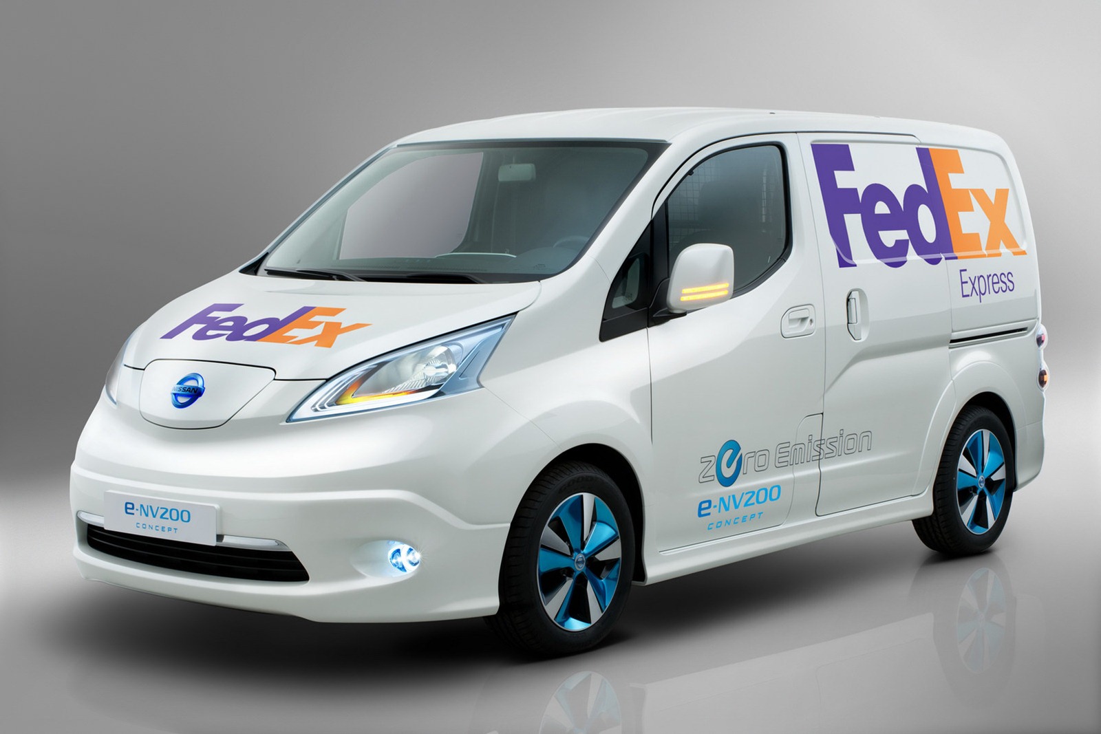 [Nissan-e-NV200-15%255B2%255D.jpg]