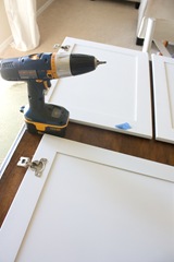 How to Paint your Kitchen Cabinets-07 How to Paint your Kitchen Cabinets-07