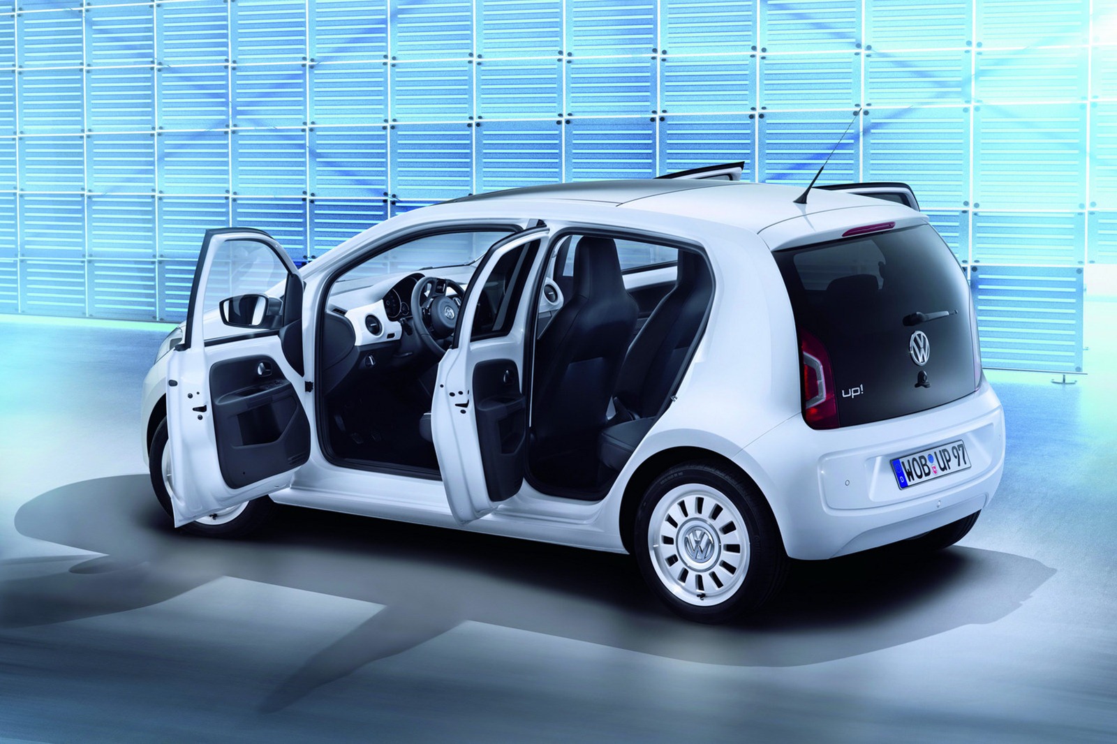 Volkswagen-Up-5door-7[2].jpg