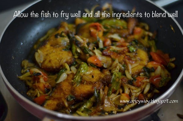 allow the fish to fry well.jpg Allow the fish to fry well