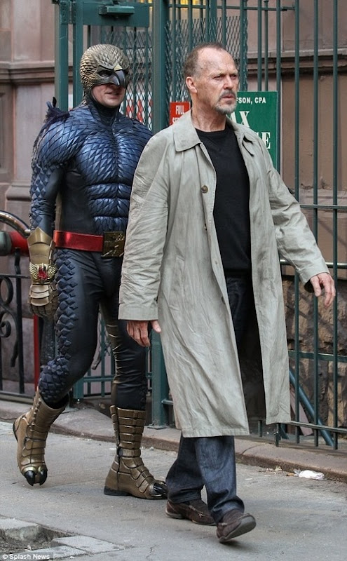 Michael Keaton Returns to the Superhero Genre in Birdman Set Photos 02