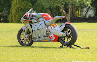 motoczysz_e1pc_at_ttzero_23.jpg
