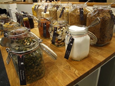 [223129_10150166389307293_718632292_6928970_889307_n%255B4%255D.jpg]