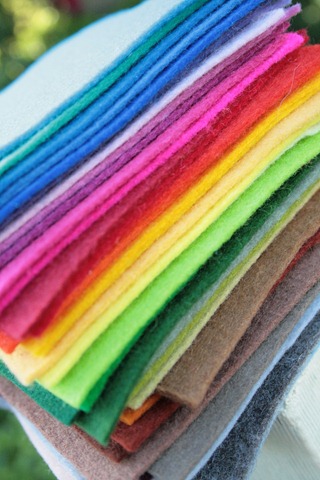 Felt 2