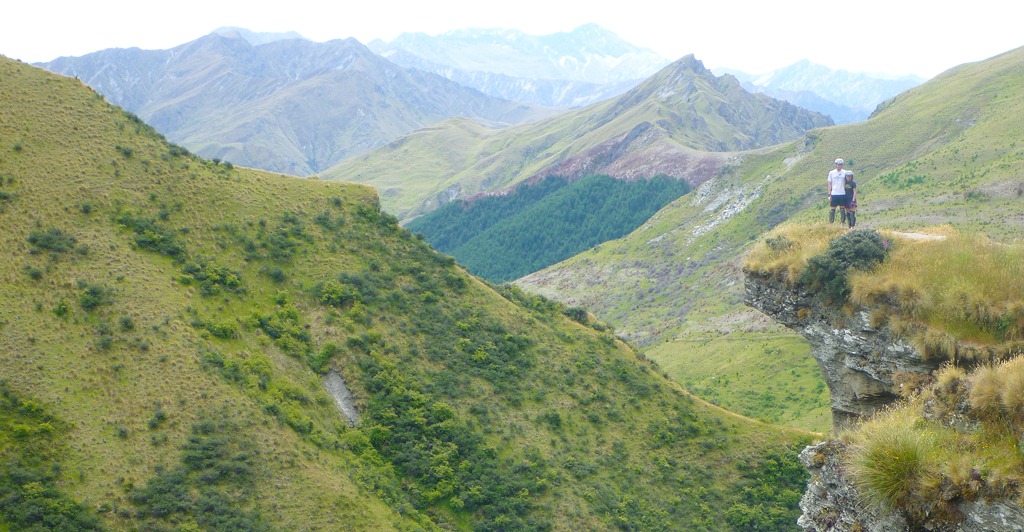 [P1010610-27.jpg]