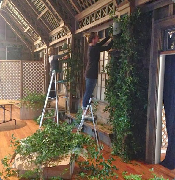 behind the scenes soiree floral 1234148_10151682490667536_1159134221_n behind the scenes soiree floral 1234148_10151682490667536_1159134221_n