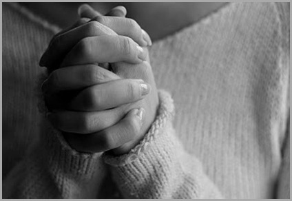 Woman_Praying