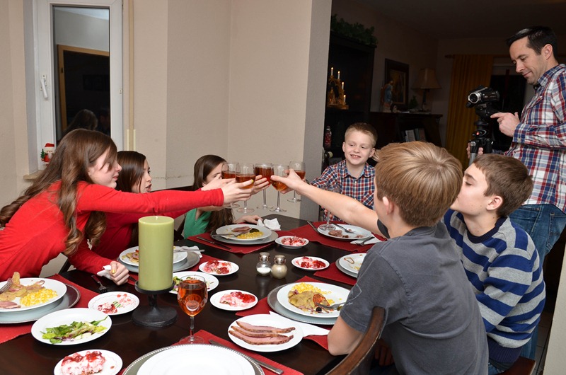 [Christmas%2520Eve%2520Dinner6%255B4%255D.jpg]