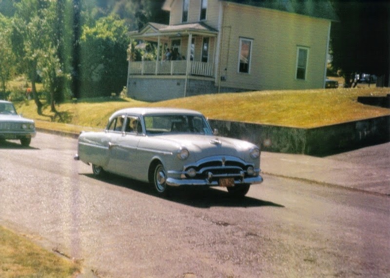 [06-1953-Packard-4-Door-Sedan-in-the-%255B2%255D.jpg]
