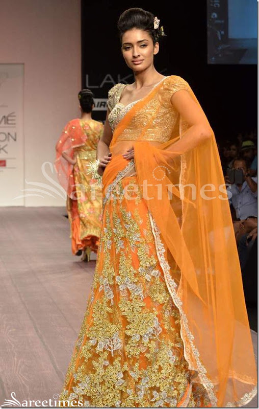 Bhargavi_Jaikishan_Orange_Lehenga