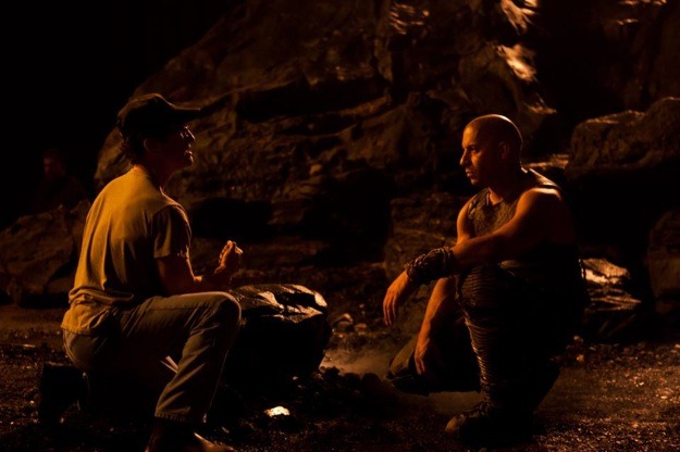 Riddick on set 01