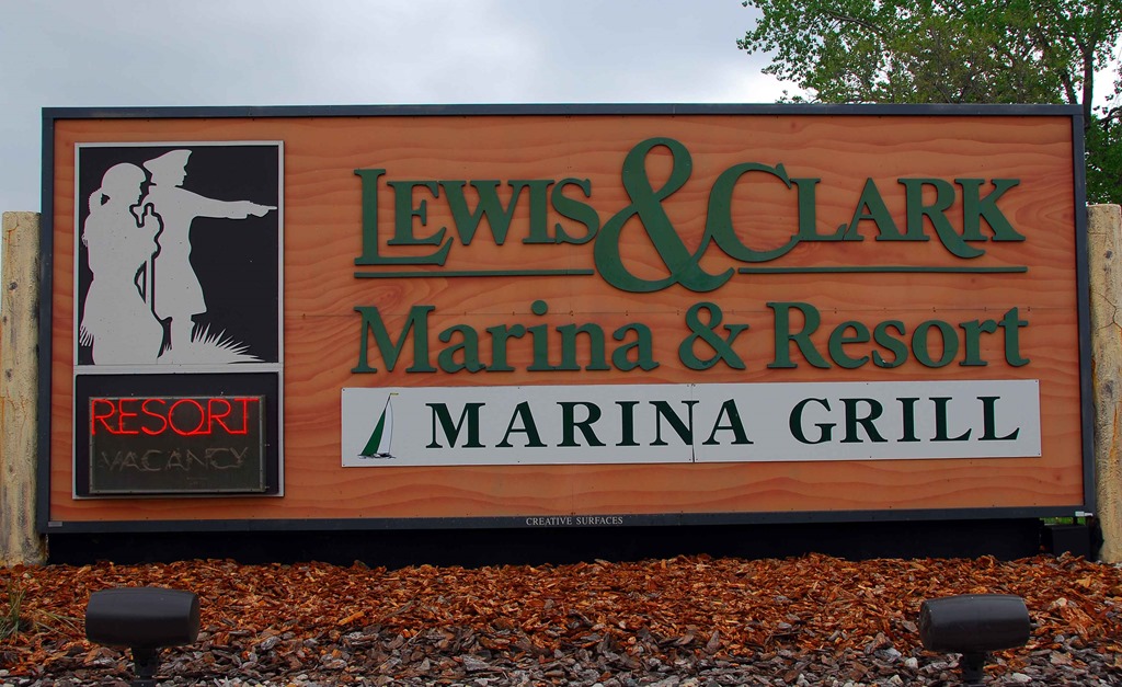 [Marina-and-Resort-Sign4.jpg]