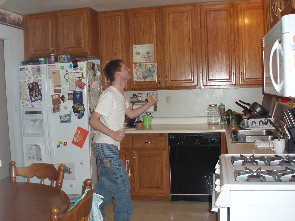 [kitchen-m6.jpg]