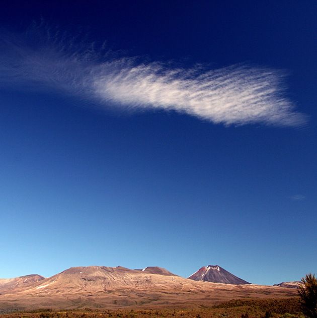 [Tongariro%2520and%2520Ngauruhoe%2520square%2520crop%255B3%255D.jpg]