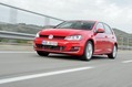 2013-Volkswagen-Golf-10